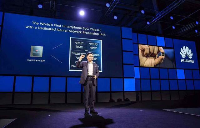 5G已成“弃子”？特朗普计划或被全面打破？华为“二胎”要发功了