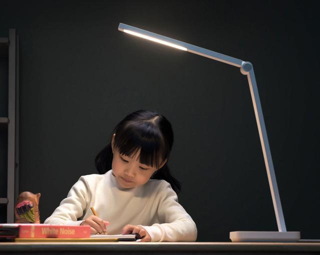 早资讯：小米上新，仅79元；4400mAh+6400万，iPhone 12稳了