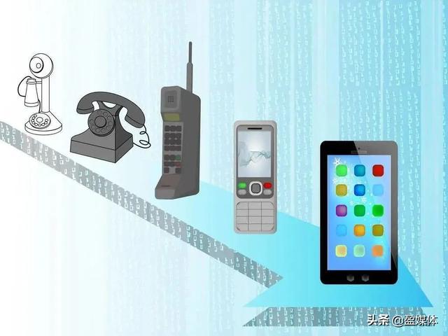 半斤重的手机砸脸上 5G智能机华为苹果三星谁先秒杀大哥大？