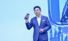 华为被挤落“冠首”，国产巨头领先成世界第一，苹果也遗憾落败？