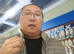 手机实体店看似“无人光顾”，为啥却不倒闭？原因其实有3点