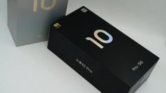 华为苹果手机质感都落伍了？网友表示，快来看看别家新工艺