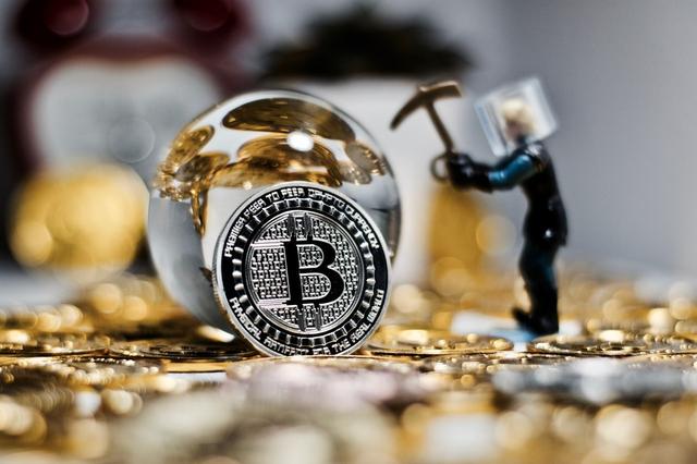 那个轻易挖出1844亿枚比特币的黑客，他现在是不是富可敌国了