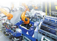 宁德时代欲继续扩大优势 中国动力电池行业神龙摆尾？