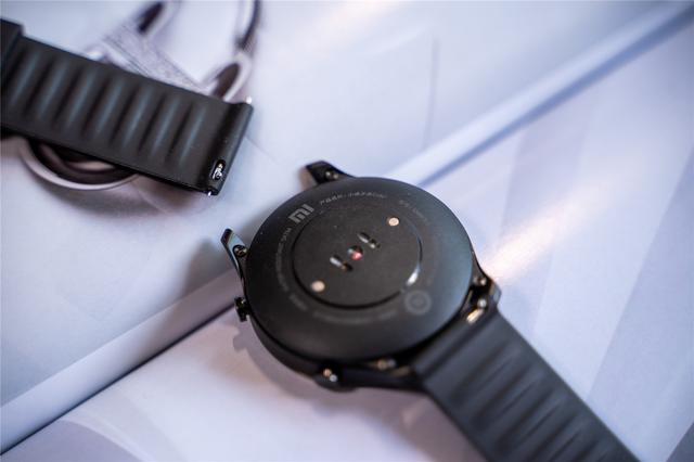 小米手表Color体验，首先它是一块不错的手表