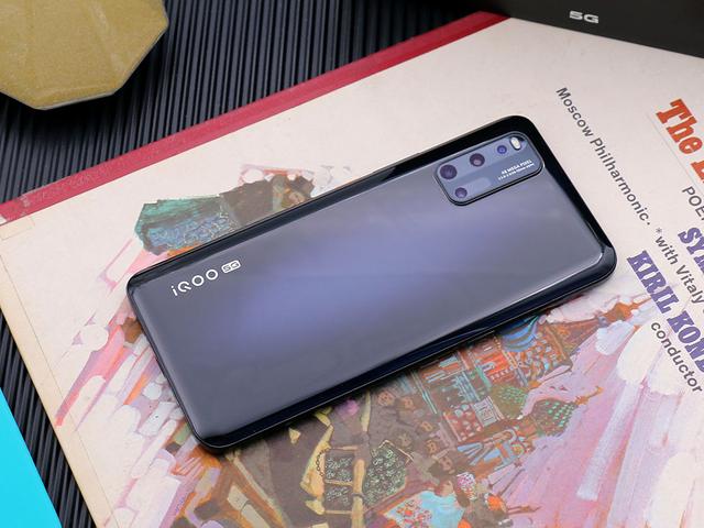 5G双模旗舰品质优先 3月超值5G手机首选这几款