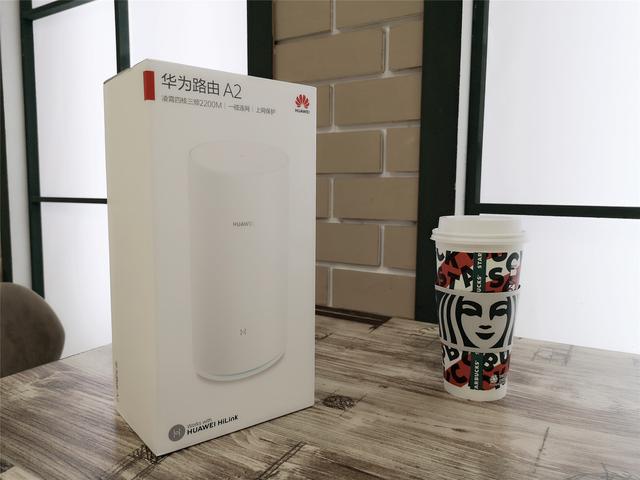 华为路由器A2：信号满满，一碰连网！这样的路由你值得有用