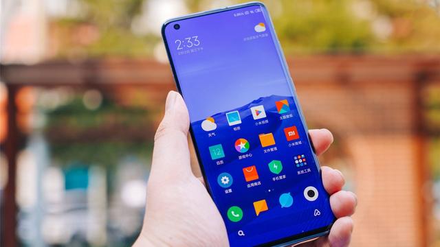 买手机千万别盲目跟风，三月份这四部手机最值得买