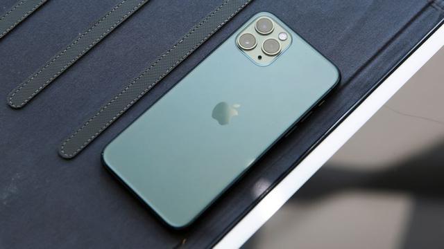 如果给你一万块！你会不会去选择这几款非常独特的旗舰手机