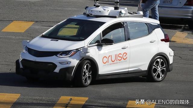 报告称在自动驾驶上，特斯拉排名倒数第二，你服不服？
