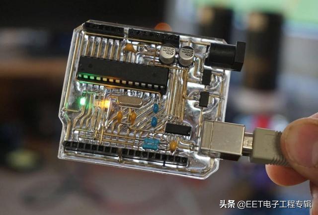用铁丝做“电路板”，这波操作太牛了！