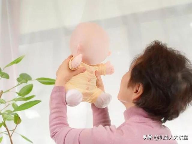 日本推出机器人宝宝：“不要脸”成最大亮点，但有百种情绪