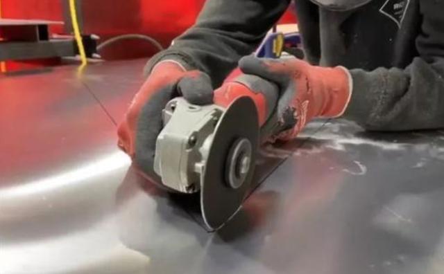 特斯拉也造两轮电动车了？车友：想骑