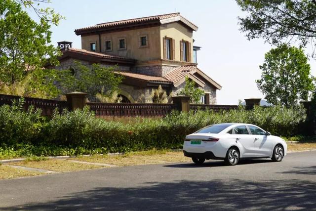 新能源 | 一直被低估——吉利几何A 2019款高续航幂方版