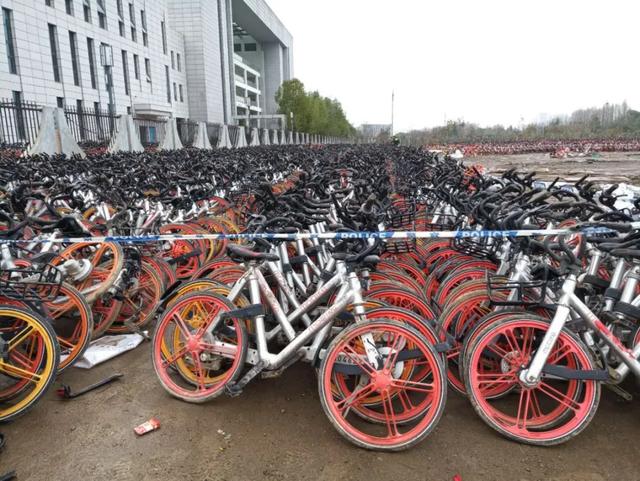 10人到江苏偷走5000多辆共享单车！被找到时在废品收购站