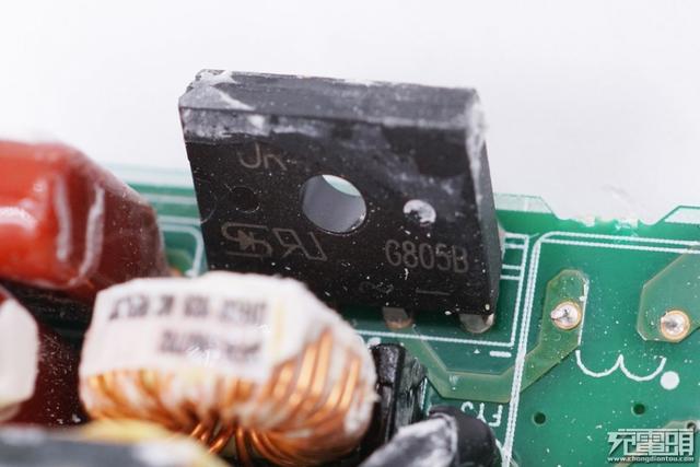 小米90W USB PD快充充电器拆解，用料确实猛