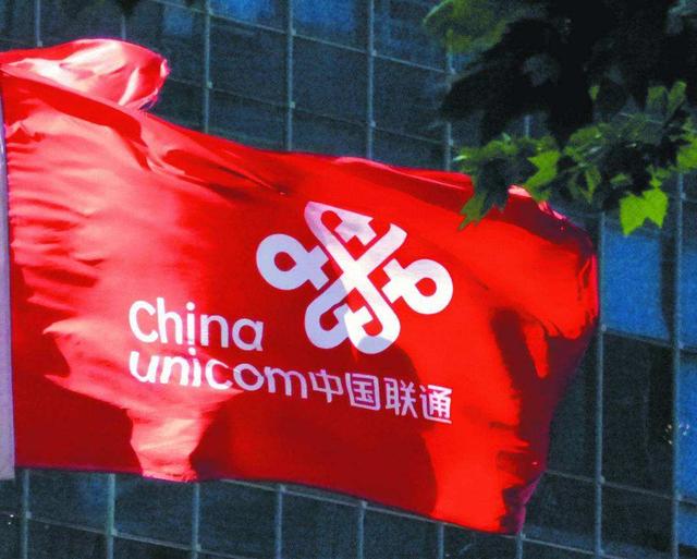 86.2万用户“叛逃”！中国移动遭遇23年发展史最大危机，怎么办？