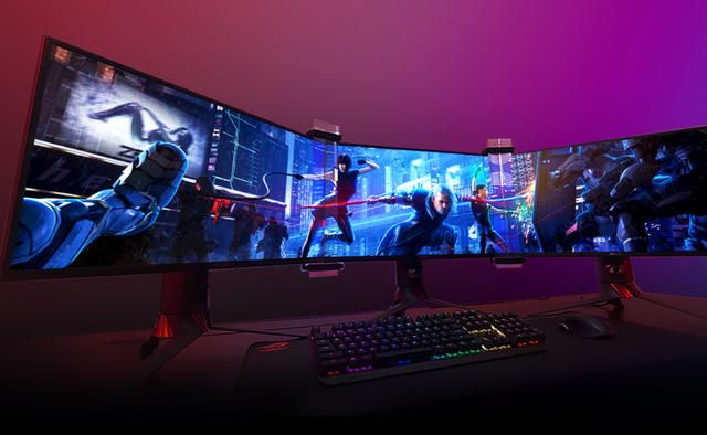 华硕黑科技：只需一秒钟，可让两个电脑屏幕无缝合体