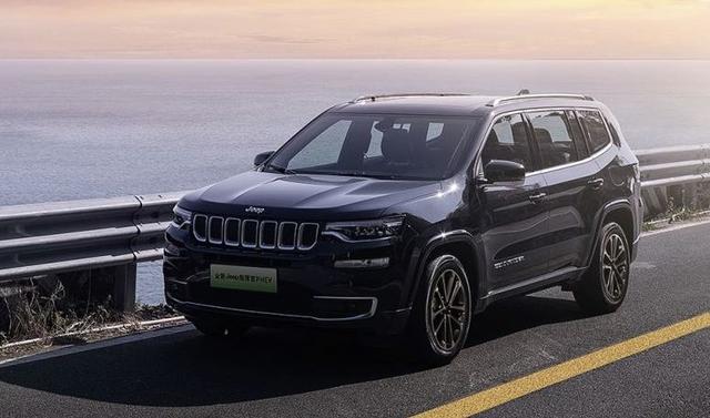 这才叫“真插混”，Jeep 指挥官 PHEV馈电油耗不到 6L/100km