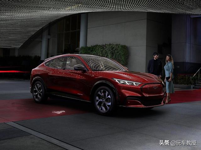 都是年内上市，奥迪/特斯拉等这一波新车过硬，包你不白等