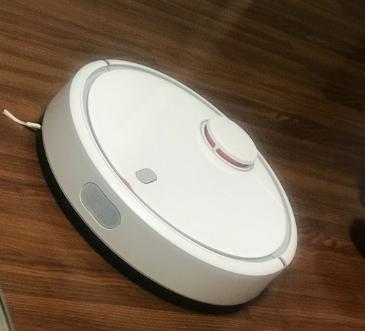 小米“哪吒”火了！1499模拟人脑思考，6m激光测距，网友：服气