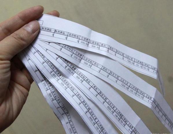 套路！程序员被裁想拿n+1补偿，却被人事要求在离职证明留下6个字