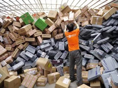 20年野蛮成长，一票快递2块5，通达系快递采用了这种商业模式