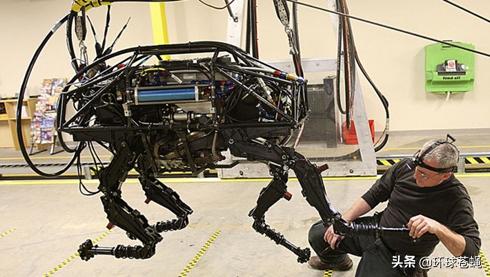 大狗，最适应崎岖地形的机器人！美军弃用，中国却方兴未艾