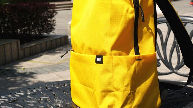 还去什么迪卡侬，小米49元20L小背包，完美匹敌