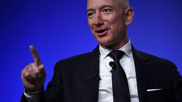 世界首富杰夫·贝索斯呼吁公众向亚马逊捐款 助其支付员工工资