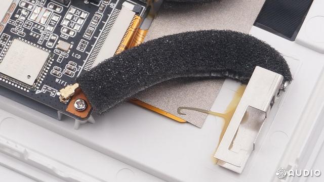 拆解报告：微信相框X 带屏智能音箱