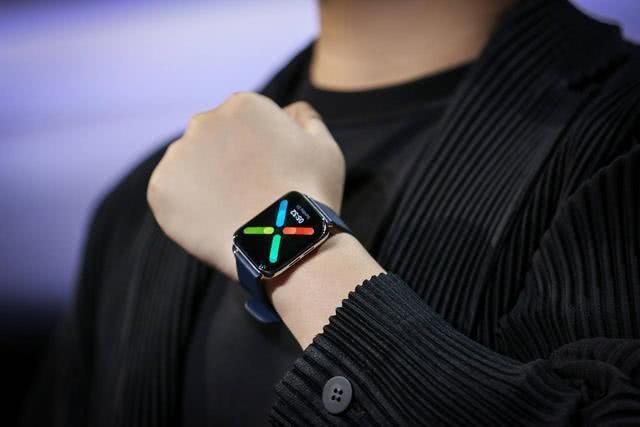 新玩家闯入智能手表市场：21天超长续航+独立通话，1499交个朋友