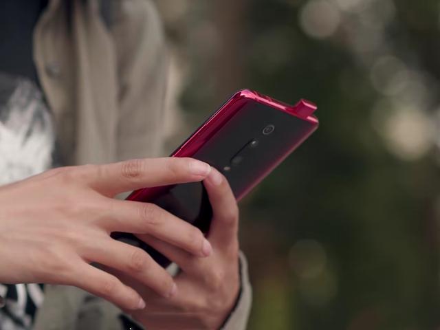 小米终于服软！多款旗舰降至千元档，米粉后悔买太早！