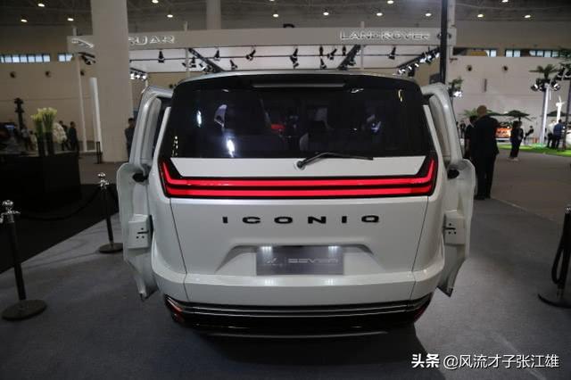 实拍艾康尼克-ICONIQ SEVEN，世界上第一台全电动 MPV 乘用车