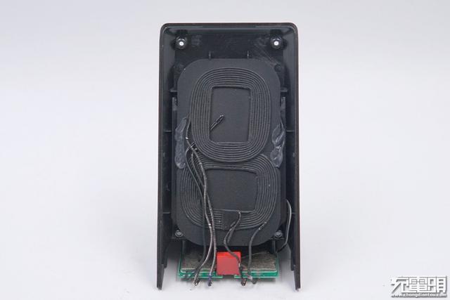 电商爆款无线充：南孚AirCharge立式风冷无线快充深度拆解