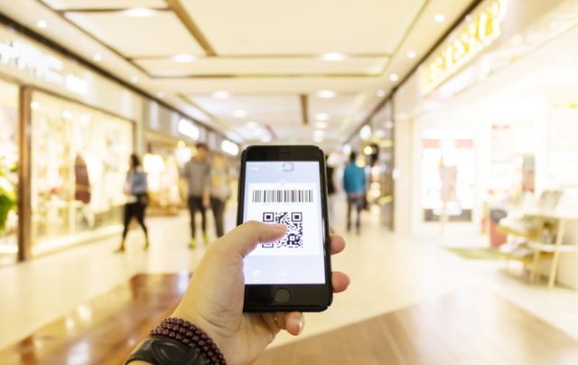 商场“反杀”纯电商的方法,终于找到了