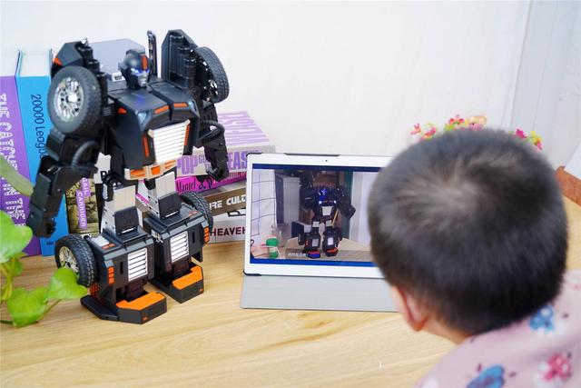 售价2499的变形机器人，凭什么敢说是孩子编程教育的启蒙机器人