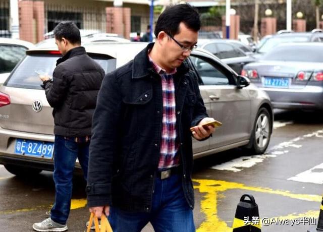 高德、百度地图是免费的？其实你一直都在替它们“赚钱”！望周知