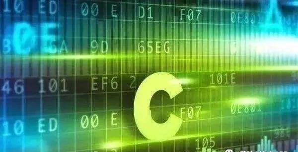 编程语言战争：谁会是最强武器?C语言顿时投来不屑的目光