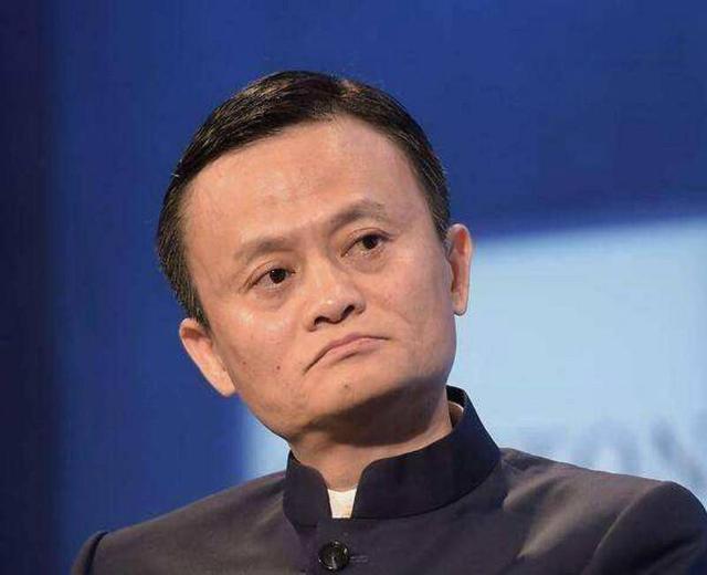 电商黑马“野蛮”发展，京东阿里措手不及，6亿用户成交额10000亿