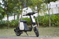 电动车上内置了小爱同学会是种什么体验？现在，它就来了！