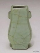 60万官窑瓷器被快递打碎，快递只赔2万，法院一锤定音