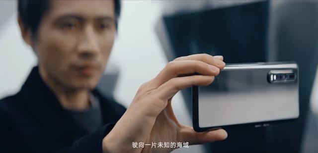 探索路上的同行者 Find X2相机和屏幕被韩寒称赞