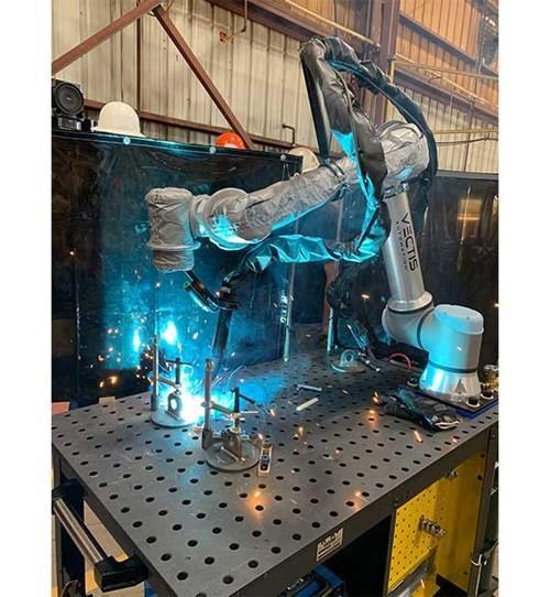 优傲机器人推出UR+应用套件 显著简化协作机器人部署