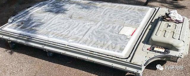 特斯拉汽车 传（中篇）把汽车当电脑来造，能行么？