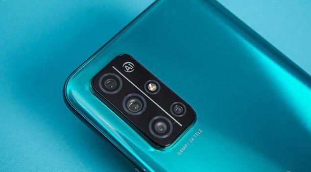 荣耀放大招！6400万矩阵四摄+40W+2399元，两年半不卡顿的5G标杆