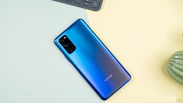 誓杀小米！荣耀30 Pro曝光：华为P40同款相机+曲面屏！