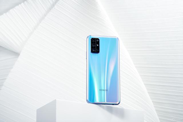 5G手机贵？这些内行人才知道的机型你见过几台？