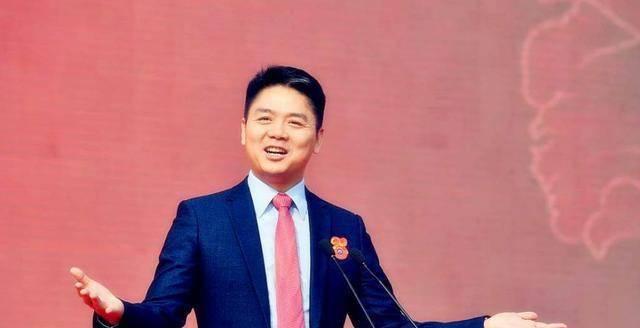 刘强东事件奶茶妹打破沉默，成网红是父亲一手策划？奶茶爹厉害了