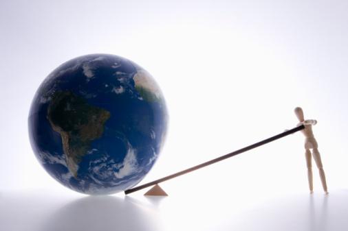 当你穷的只能用拼多多，被所有人都瞧不起，不妨试试“杠杆”思维